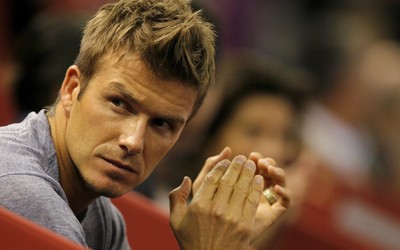 OK体育动态-基耶萨这庆祝致敬传奇